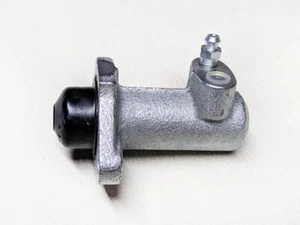 Clutch Slave Cylinder – 002100254 Lamborghini Espada/Jarama/350/400 - Picture 1 of 1