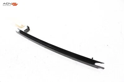 NISSAN PATHFINDER 2022-2024 PUERTA TRASERA IZQUIERDA VENTANA CRISTAL MARCO CANAL GUÍA OEM Foto 1 de 4