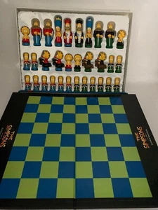 The Simpsons 3D Chess Set ~ complete in box homer bart Marg (A6) - Picture 1 of 5