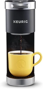 Cafetera Keurig K-Mini Plus de una sola porción K-Cup Pod, negra - Imagen 1 de 6