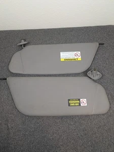 2001-2003 Toyota Highlander Sun Visors Set Left Right Mirror Sunvisor Tan OEM - Picture 1 of 15
