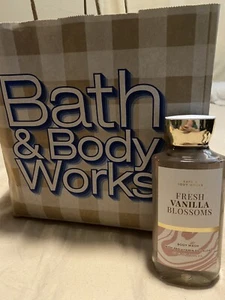 Bath and body Works fresh vanilla blossoms Body Wash Size 10 FL OZ Brand New - Picture 1 of 3