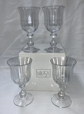MIKASA FRENCH COUNTRYSIDE WINE GLASS BOX OF 4 GLASSES T YC 01-003 AUSTRIA - Image 1 of 4