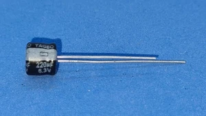 10 x Mini-Elko, radial, 220µF (220uF)/6,3V/105°C, Yageo S5, Ø6,3x5mm - Bild 1 von 1