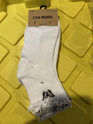 Steve Madden Butterfly Anklet Socks, (White, Grey, Purple), 3 Pack, Size 5-10 - Image 1 of 3