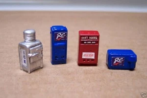 HO Scale Vintage Soda Pop and Ice Vending Machines finish and ready 2 install - Bild 1 von 1