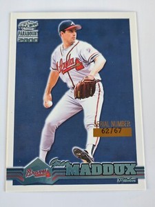 Greg Maddux 62/67 Platinum Blue 2000 Pacific Paramount