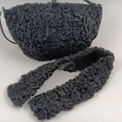 Cartera de lana de cordero rizada negra persa hecha a mano de colección años 50 y cuello a juego Foto 1 de 4
