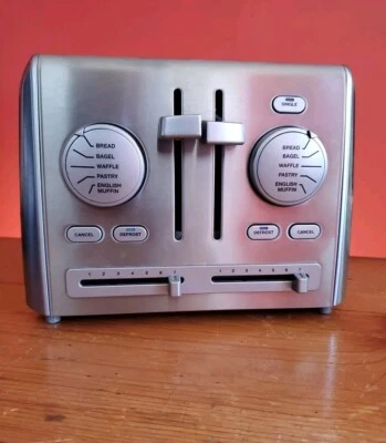 Cuisinart CPT-640P1 4-Slice Custom Select Toaster - Stainless Steel (CPT-640P1) - Image 1 of 4