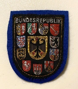 BUNDESREPUBLIK Souvenir Travel Skiing Patch Crest ALEMANIA Insignia Escudo - Imagen 1 de 3