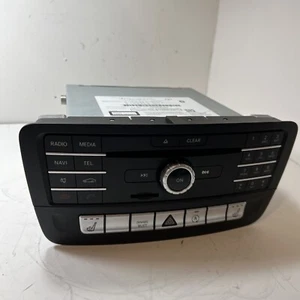 2017 MERCEDES-BENZ CLA250 NAVIGATION AUDIO EQUIPMENT RADIO A2469002818 OEM - Foto 1 di 12