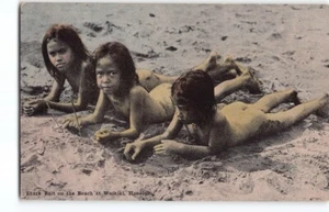Esca per squali ~ bambini delle Hawaii bambini nativi ~ cartolina Isola Curio Ray Jerom Baker -L1 - Foto 1 di 4