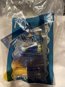 Hot Wheels McDonalds Happy Food #3 2002 lanzador químico y auto - Imagen 1 de 3