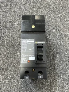 SQUARE D QDA222002 2P 200 AMP 240V I LINE INTERRUTTORE AC TESTATO IN FASE - Foto 1 di 5