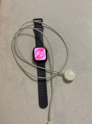 Apple Watch Series 7 (GPS) – 41 mm Aluminum Case – Very Good Condition! - Image 1 of 4