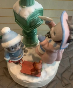 Kätzchen Gurke Spieluhr Winter Here Comes Weihnachtsmann  - Bild 1 von 4