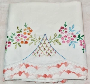 Vintage Paar KISSENBEZÜGE Stickerei bunt BLUMEN Baumwolle HÄKELKANTE - Bild 1 von 7