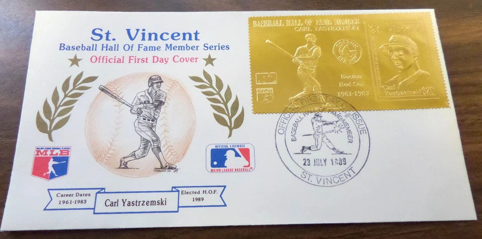 St. Vincent - Gold Foil - BASEBALL FDC  HALL OF FAME CARL YASTRZEMSKI  1989 - Image 1 of 1