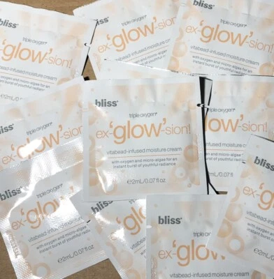 Crema hidratante con infusión de Vitabead 30 BLISS Triple Oxygen ex-GLOW-sion 0,07 oz ea Foto 1 de 3