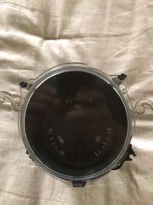 Buick GS 1973,74, Century, estante calibre de fábrica  Foto 1 de 4