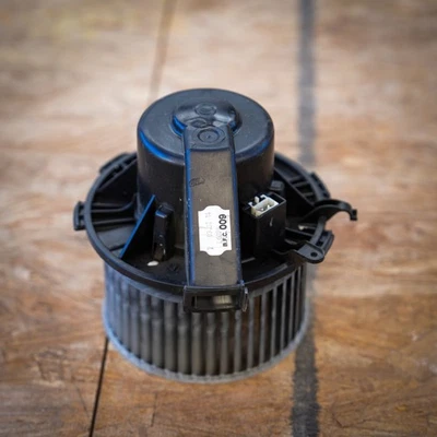 Motor soplador calentador aire acondicionado A0008356107 / 172882 para Mercedes-Benz Sprinter Foto 1 de 4