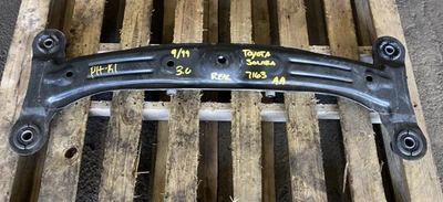 Camry Lexus ES300 99-03 1997-2001 Avalon Solara subchasis trasero travesaño cuna Foto 1 de 4