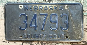 Alte NE. Garagenfund Oldtimer Nebraska County Regierung Nummernschild 34793 - Bild 1 von 2