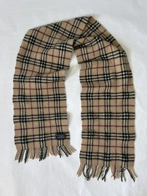 BURBERRY London Nova Check 100% Lambswool Knit Fringe Beige Scarf - Image 1 of 4