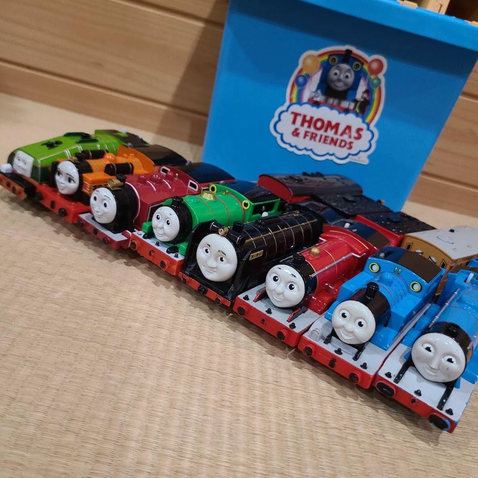 Juego Plarail Thomas & Friends Thomas Percy Gordon Hiro Rosie Nia Foto 1 de 4