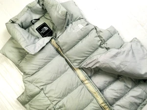 *HOT Women THE NORTH FACE NUPTSE 700 SPORTS DOWN QUILT PUFFER GRAY VEST Jacket M - Picture 1 of 18