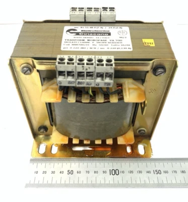 Ciriacono 700va (0.7kva) Panel Transformer Primary 0-220-380V Secondary 0-220v - Image 1 of 4