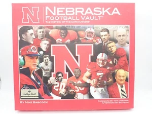 Nebraska Cornhuskers Football Vault Sammelalbum - Mike Babcock Hardcover mit Hülle - Bild 1 von 23