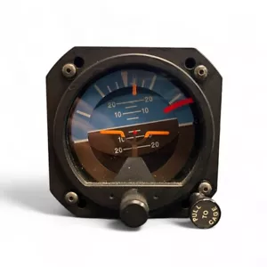 Goodrich HORIZON REFERENCE INDICATOR 1100-29L(6F) P/N 504-0111-937 - AS REMOVED - Picture 1 of 5