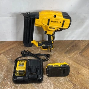 DEWALT DCN680 20V MAX XR Kit de clavadora Brad inalámbrica calibre 18 de iones de litio - Imagen 1 de 19