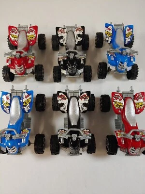 Lote de 6 ATV de juguete de plástico. Azul, rojo, negro. Foto 1 de 3