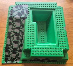 Lego 2552 Raised Castle Baseplate With Ramp & Pit 6082 Fire Breathing Fortress - Picture 1 of 6