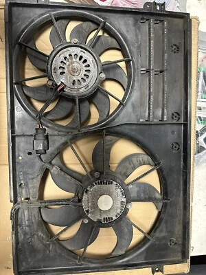 06-18 Volkswagen Passat Dual Radiator Cooling Fan Motor Assy 1K0121205AJ *ReaD* Foto 1 de 4