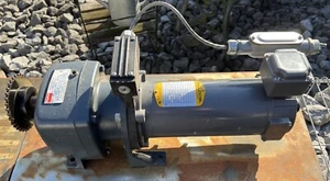 Elektromotor Baldor Typ:PM3336P mit Getriebe Dayton ModellNr: 2Z934A Gebraucht  - Bild 1 von 8