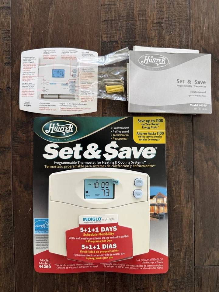 Hunter 44260 Thermostat Set and Save 5+1+1 Programmable - White (Open Box) - Image 1 of 1