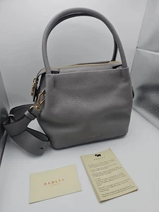 Radley LondonIvydale Road- Small Zip Top Crossbody Handbag NEW Reg Price $248 - Picture 1 of 6