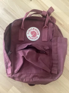 Fjallraven Kanken Mini Classic Backpack maroon - Picture 1 of 4
