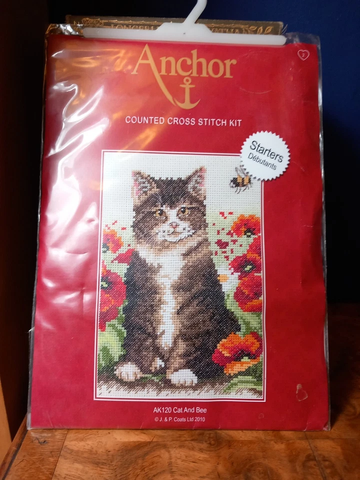 Anchor AK120 Cat and bee counted cross stitch kit starters 2010 - Image 1 of 4