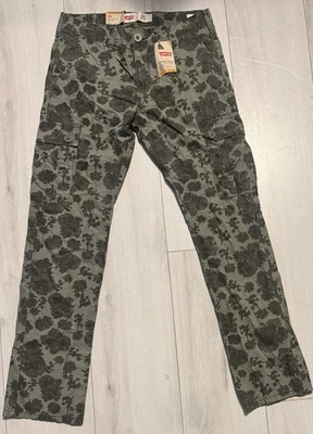 Levi's 511 Slim Fit Girls Green "Flora Print" Cargo Pants Size 18 29x29  NWT 15% - Image 1 of 4