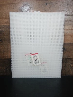 Uniek Quick Count 7 Mesh Plastic Canvas Pack Of 10 Sheets 13.5" x 10.5"  - Image 1 of 4