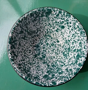 Unique Green and White Speckel Pattern Enamelware Metal Mixing/Serving Bowl - Picture 1 of 11