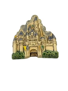 Vintage Disneyland World Ceramic Princess Castle Refrigerator Magnet - Picture 1 of 11