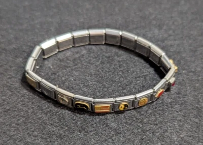 Pulsera Zoppini italiana segmentada mamá elástica con 15 dijes Foto 1 de 4