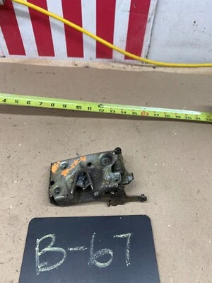 1973 1979 Ford Truck F150 BRONCO F250 F350 ONE DOOR LATCH PASSENGER SIDE RH RIGT - Image 1 of 4