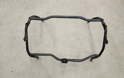 Suporte de carenagem 1992 Yamaha TDM 850 TDM850 TWIN suporte de radiador 3VD-28322-00-00 - Imagem 1 de 4