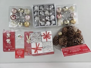 Ashland Christmas Deco Mini Collection Silver Metallic Balls Boxes Scented New - Picture 1 of 4